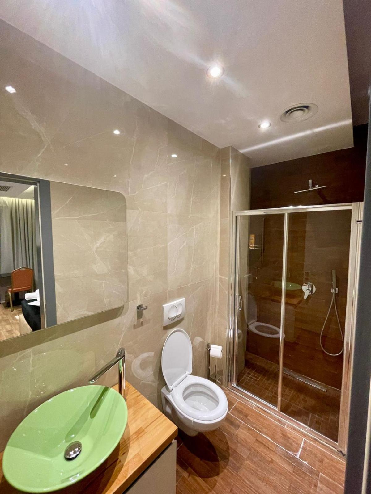 Premium City Studio & Suite 地拉那 外观 照片