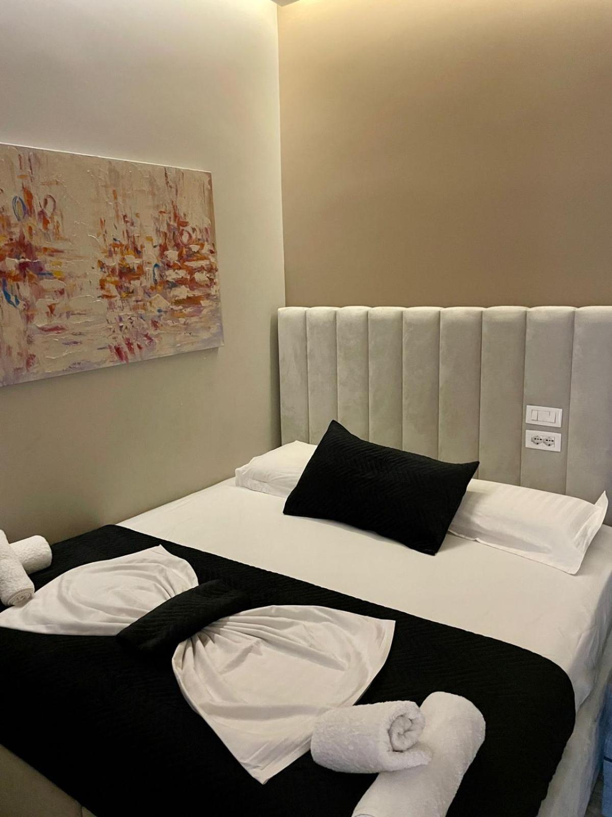 Premium City Studio & Suite 地拉那 外观 照片